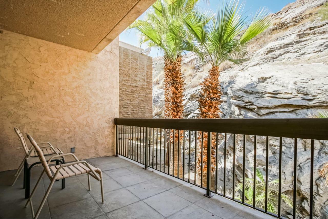 Palm Springs Tennis Club Екстер'єр фото