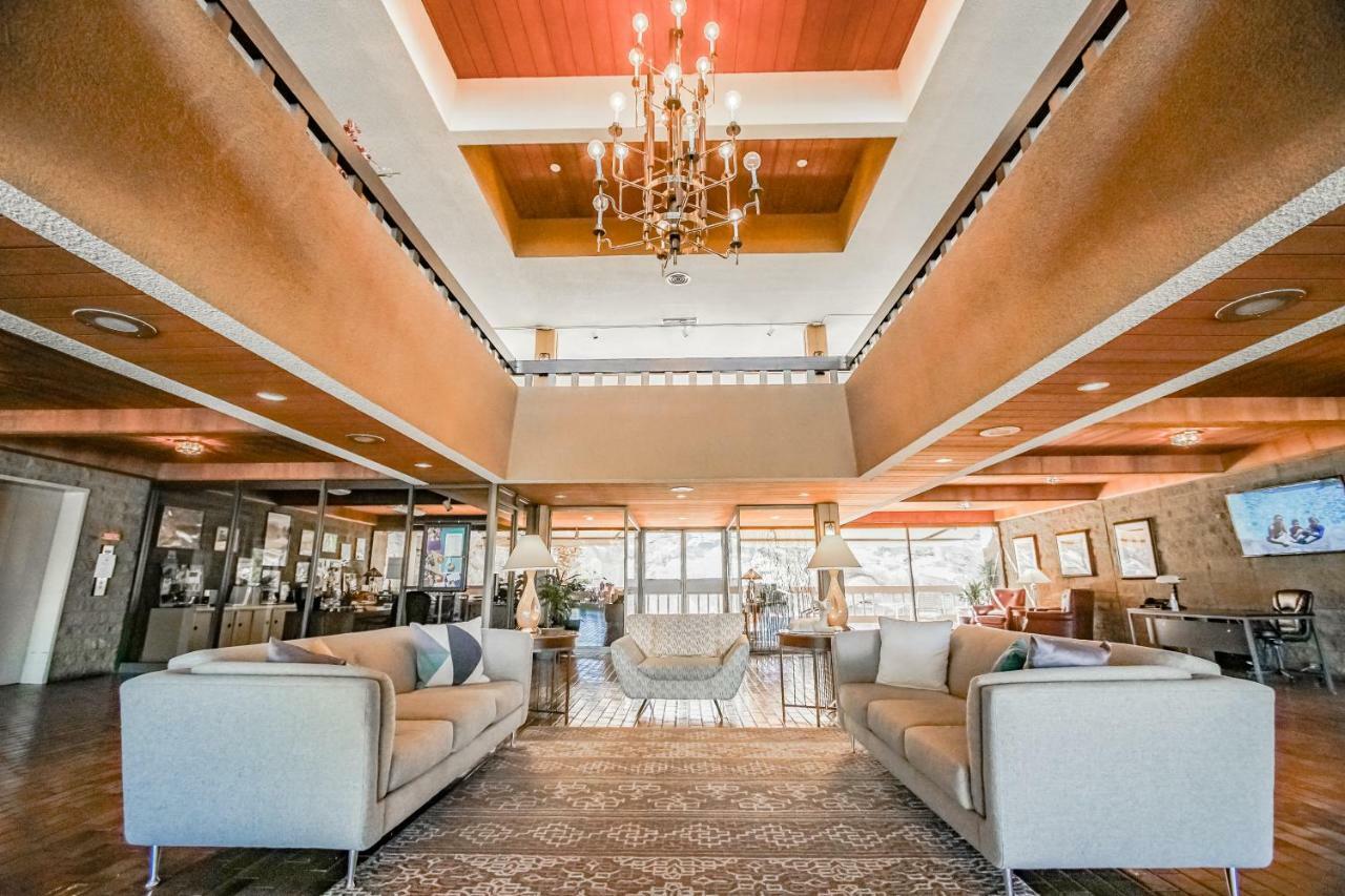 Palm Springs Tennis Club Екстер'єр фото