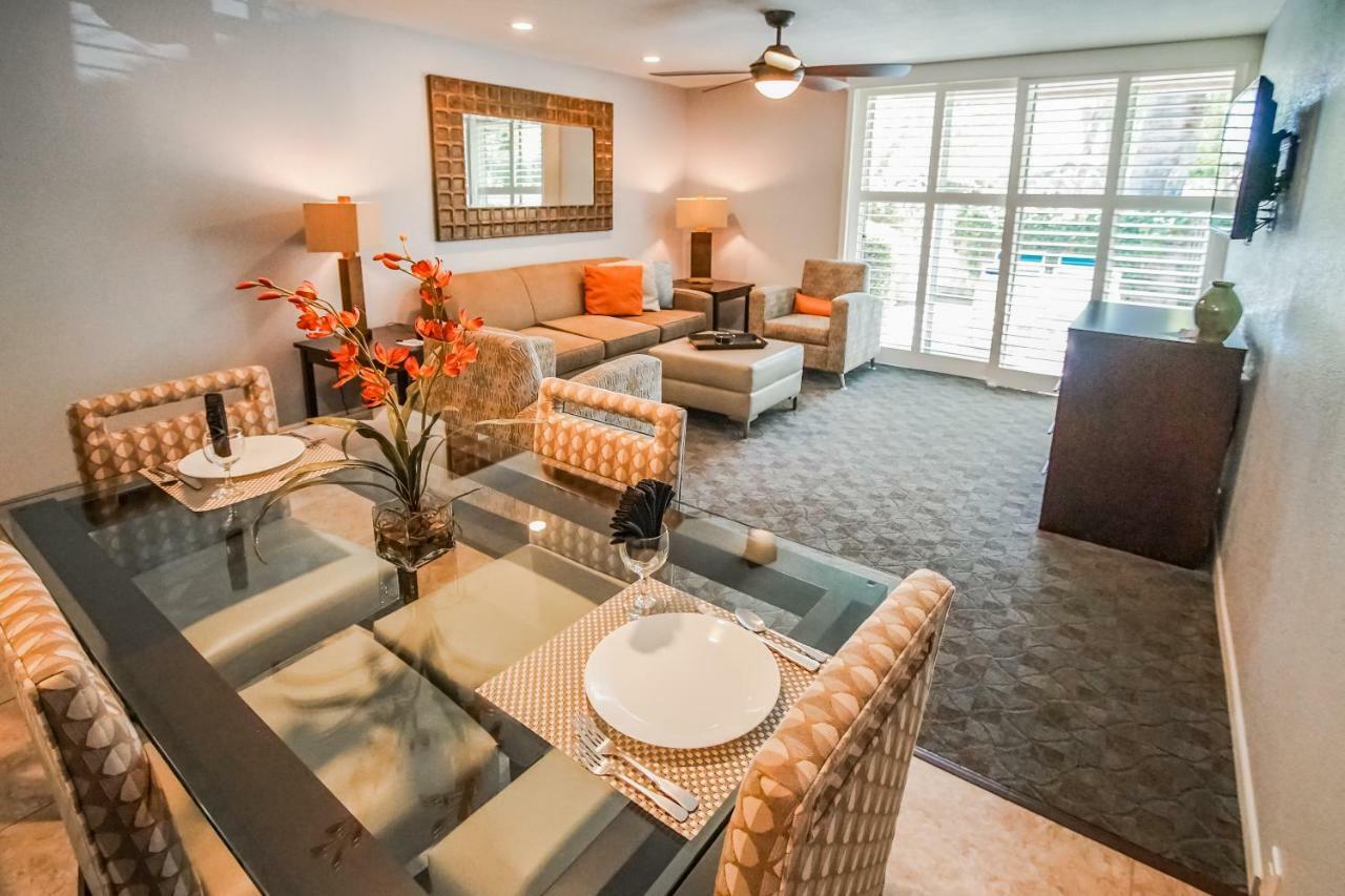 Palm Springs Tennis Club Екстер'єр фото
